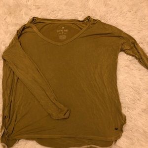 American Eagle long sleeve tee